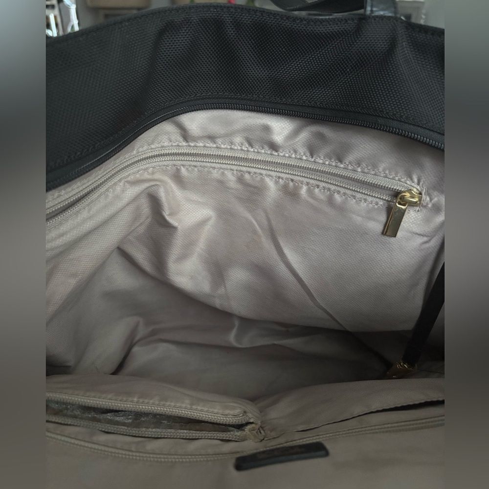 Tumi Larkin Nora Tote - Picture 13 of 15
